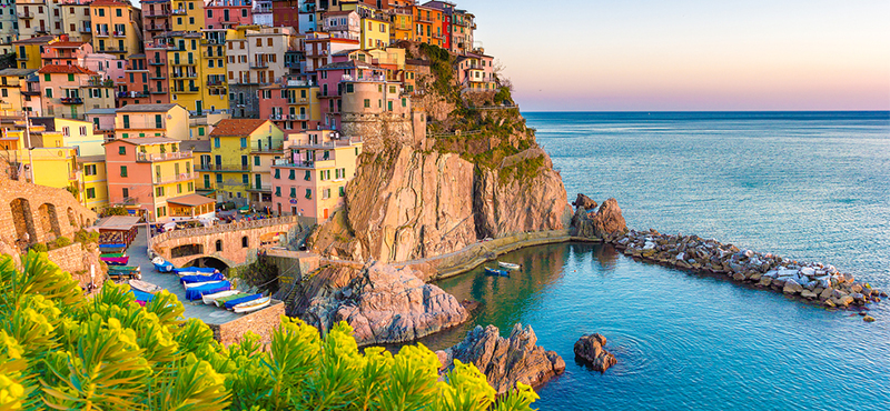 amalfi coast - top birthday holiday destinations
