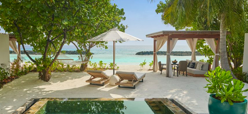Luxury Maldives Holidays Fairmont Maldives Sirru Fen Fushi Beach Sunrise Villa 2