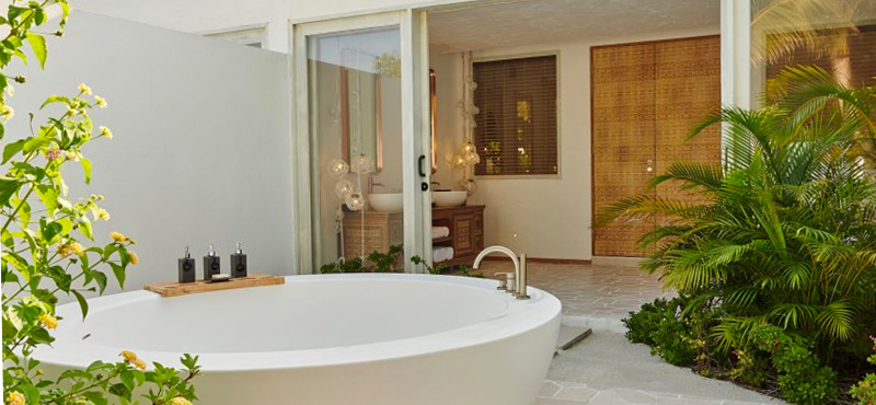Luxury Maldives Holidays Fairmont Maldives Sirru Fen Fushi Two Bedroom Beach Sunset Villa 2