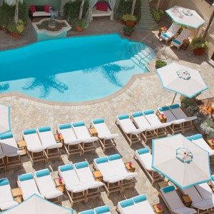 beverly-wilshire-pool-bar-and-pool