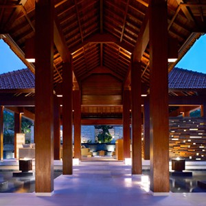 grand hyatt bali - bali honeymoon - exterior