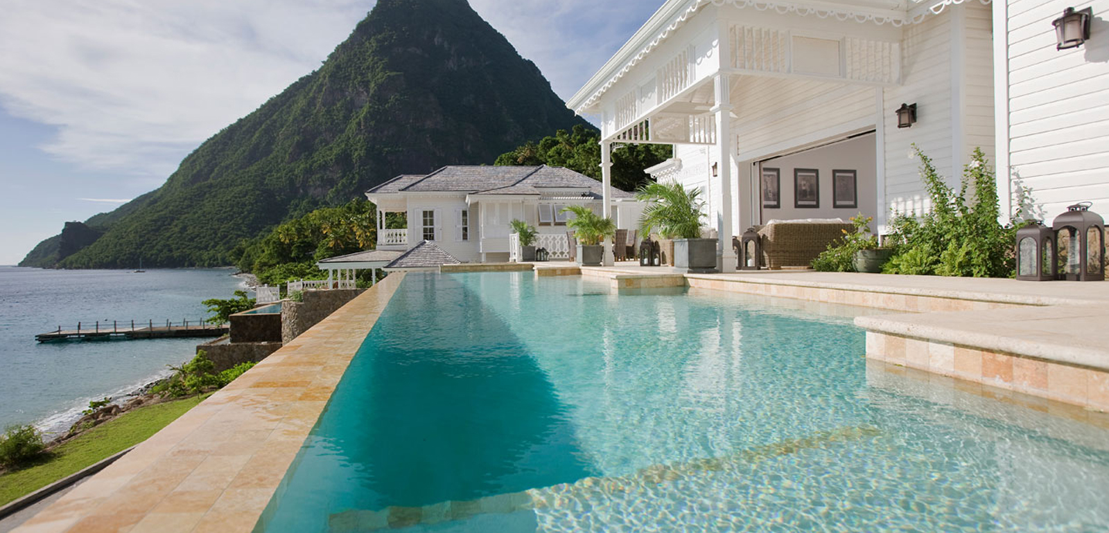 Saint Lucia Honeymoons - Sugar Beach A viceroy Resort - Header