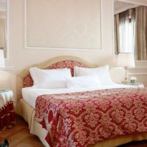 Deluxe Suite - Carlton Hotel Baglioni Milan - luxury italy holiday packages