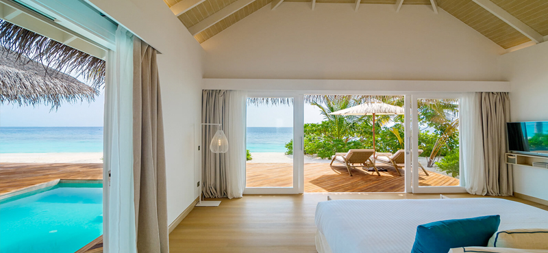 Luxury Maldives Holiday Packages Baglioni Maldives Resorts Pool Suite Beach Villa2