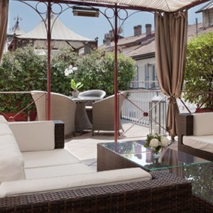 courtyard 2 - Carlton Hotel Baglioni Milan - luxury italy holiday packages