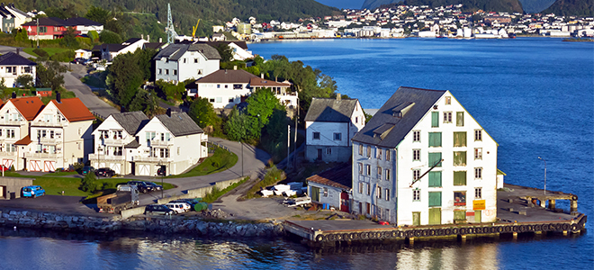 Celebrity Cruises Luxury Cruise Holidays Norwegian Fjord Cruise 1