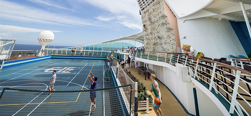 sports-court-mariner-of-the-seas-luxury-royal-caribbean-cruise-packages