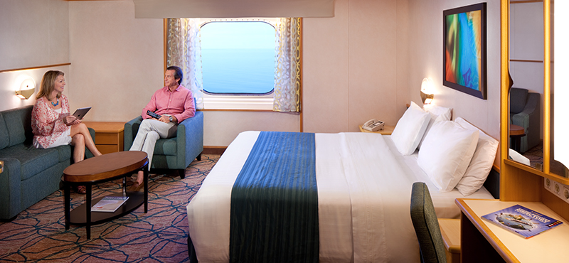 suite-3-grandeur-of-the-seas-luxury-royal-caribbean-holidays