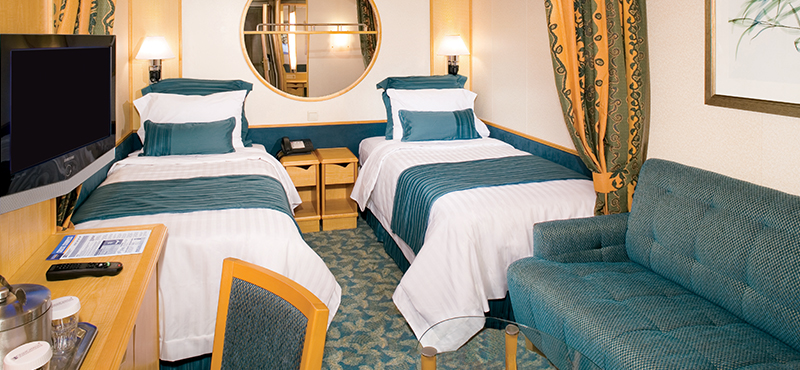 suites-1-independence-of-the-seas-luxury-royal-caribbean-cruises