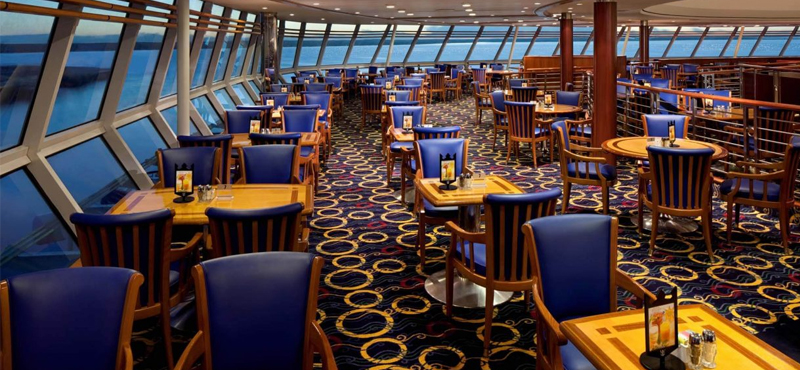 windjammer-rhapsody-of-the-seas-luxury-royal-caribbean-cruise-packages