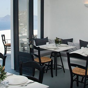 Ambassador Hotel Satorini - Greece honeymoon packages - dining