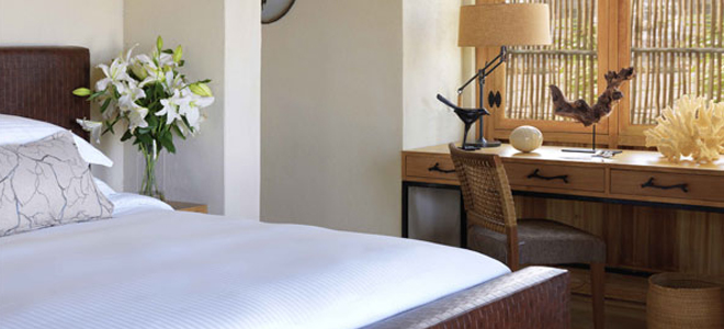Anantara Desert Island hotel and spa - One Bedroom Pool Villa bed