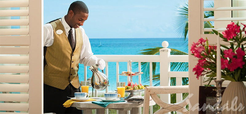 luxury Bahamas holiday Packages Sandals Emerald Bay Beachfront Butler Junior Villa Suite PGB 3