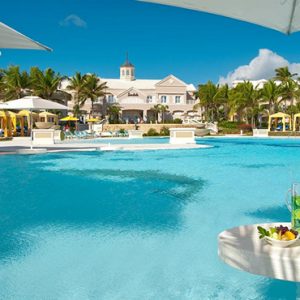 luxury Bahamas holiday Packages Sandals Emerald Bay Pool 6