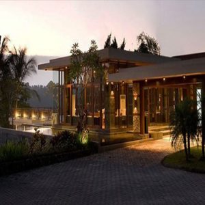 Bali holiday Packages The Samaya Ubud Hotel Entrance