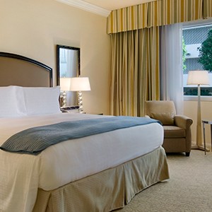 Beverly Hilton hotel bedroom