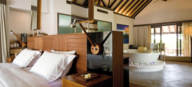 Coco Budu Hithi Maldives - Island Villa bedroom