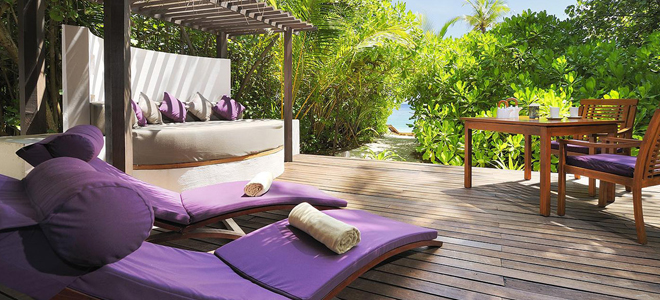 Coco Budu Hithi Maldives - Island Villa garden