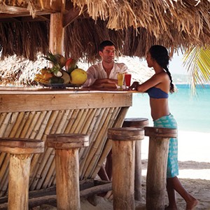 Couples Swept Away - Jamaica holiday Packages - beach bar