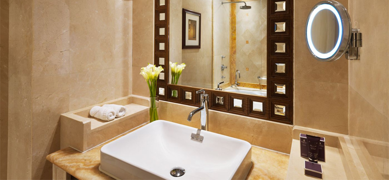 Deluxe Sea View Room 2 Al Bustan Palace, A Ritz Carlton Hotel Luxury Oman Holidays