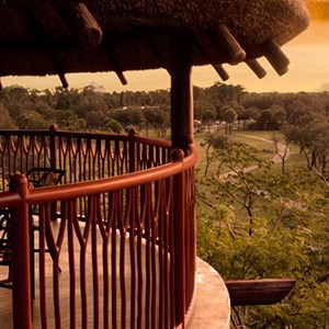 Disney's Animal Kingdom Lodge - balcony