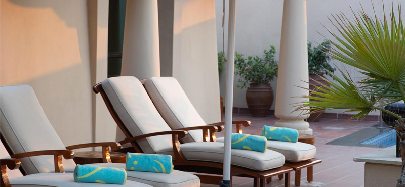 luxury Dubai holiday Packages Jumeirah Beach Hotel Dubai Beit Al Bahar One Bedroom Royal Villa