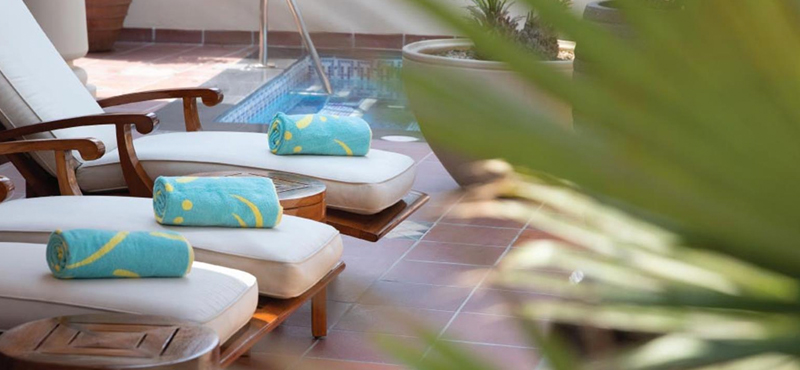 luxury Dubai holiday Packages Jumeirah Beach Hotel Dubai Beit Al Bahar Two Bedroom Royal Villa