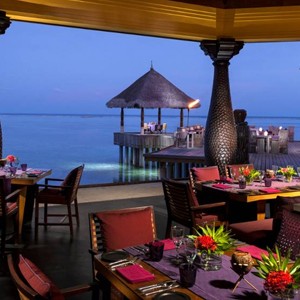 Four Seasons Maldives - Maldives Holiday Packages - restaurant