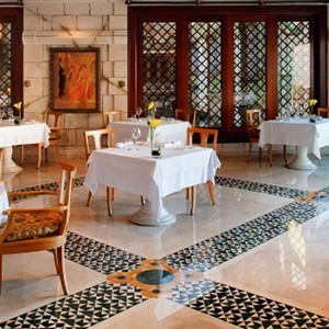 Grand-Hyatt-Musact-Oman-Honeymoon-Packages-restaurant