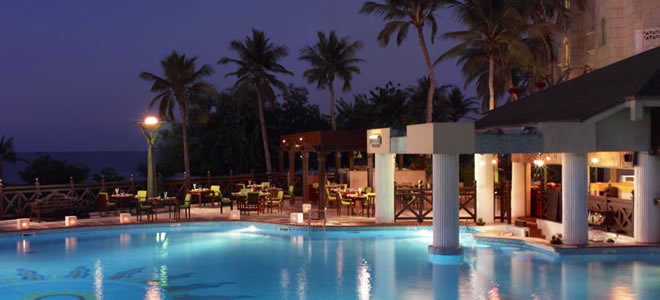 Grand-Hyatt-Oman-Marjan-Restaurant