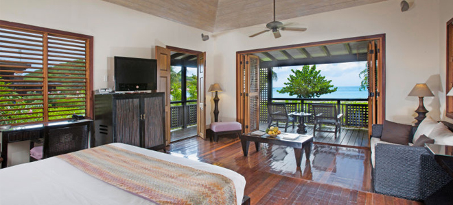 Hermitage Bay Antigua - Antigua Honeymoons - Beachfront Suite Bedroom