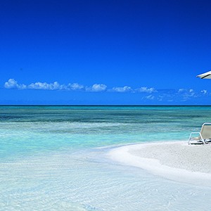 Jumby Bay - Antigua holiday Packages - sandbank