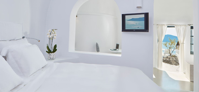 Junior Suites 4 - sun Rocks Hotel Santorini - luxury santorini holiday packages