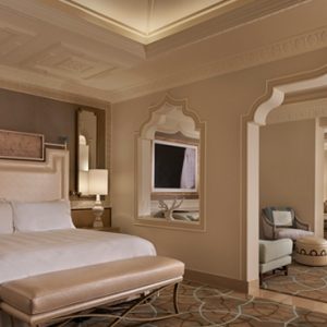 King Grand Junior Suite Waldorf Astoria Ras Al Khaimah Luxury Ras Al Khaimah Holidays 