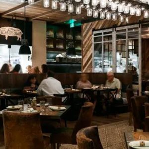 luxury Las Vegas holiday Packages The Palazzo Las Vegas Yardbird Southern Table And Bar