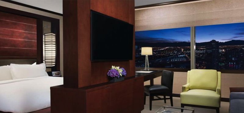 luxury Las Vegas holiday Packages Vdara Hotel And Spa Studio Fountain View Club Lounge Suite
