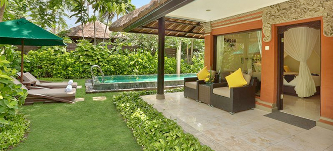 Legian-Beach-Bali-Deluxe-Pool-Villa-Pool