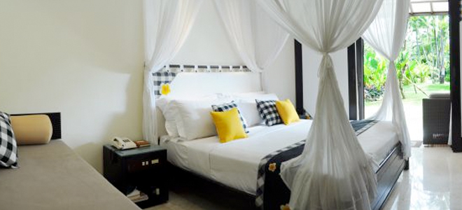 Legian-Beach-Bali-Superior-room-Bedroom