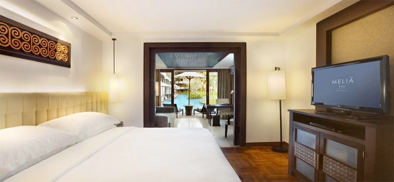 Luxury Bali Holiday Packages Melia BaliLagoon Access Junior Suite 2