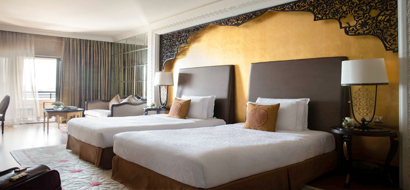 Luxury Dubai Holiday Packages Jumeirah Zabeel Saray Deluxe Double Arabian Sea View Bedroom