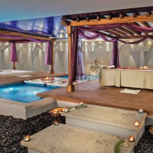 Luxury Dubai Holiday Packages Jumeirah Zabeel Saray Spa Pool3