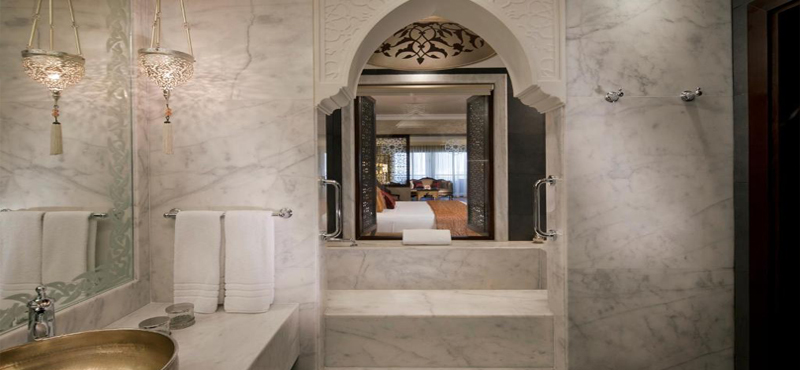 Luxury Dubai Holiday Packages Jumeirah Zabeel Saray Superior King Room Bathroom