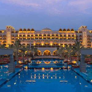 Luxury Dubai Holiday Packages Jumeirah Zabeel Saray Exterior At Night