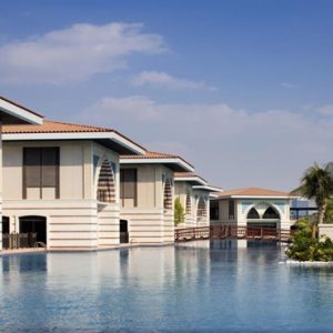 Luxury Dubai Holiday Packages Jumeirah Zabeel Saray Pool 2