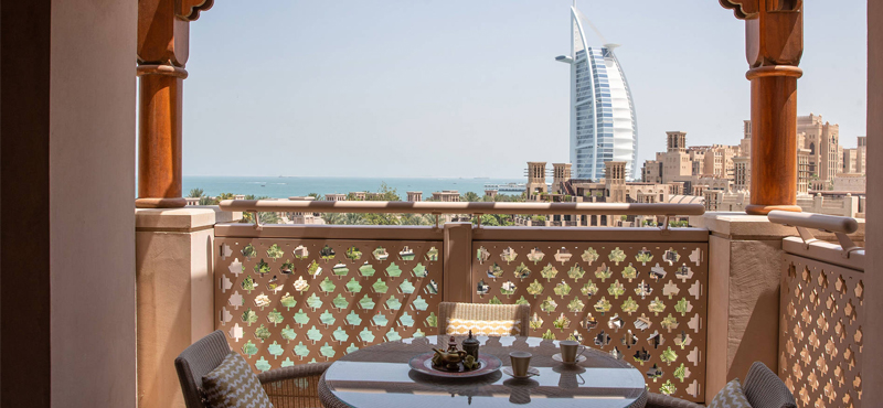 Luxury Dubai Holiday Packages Jumierah Al Qasr At Madinat Jumierah One Bedroom Ocean Suite 2