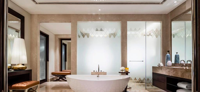 Luxury Dubai Holiday Packages One&Only The Palm Palm Beach Executive Suite Bathroom