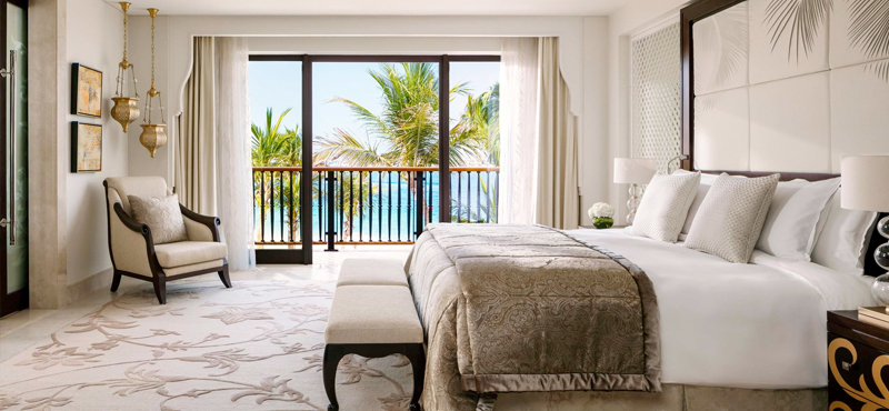 Luxury Dubai Holiday Packages One&Only The Palm Palm Beach Executive Suite With Pool Bedroom1