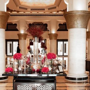 Luxury Dubai Holiday Packages Jumeirah Mina A Salam At Madinat Jumeriah Lobby