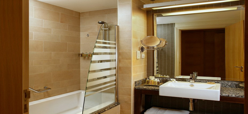 Luxury Dubai Holidays Amwaj Rotana Classic Sea View Room3
