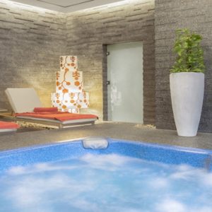 Luxury Dubai Holidays Amwaj Rotana Spa Jacuzzi